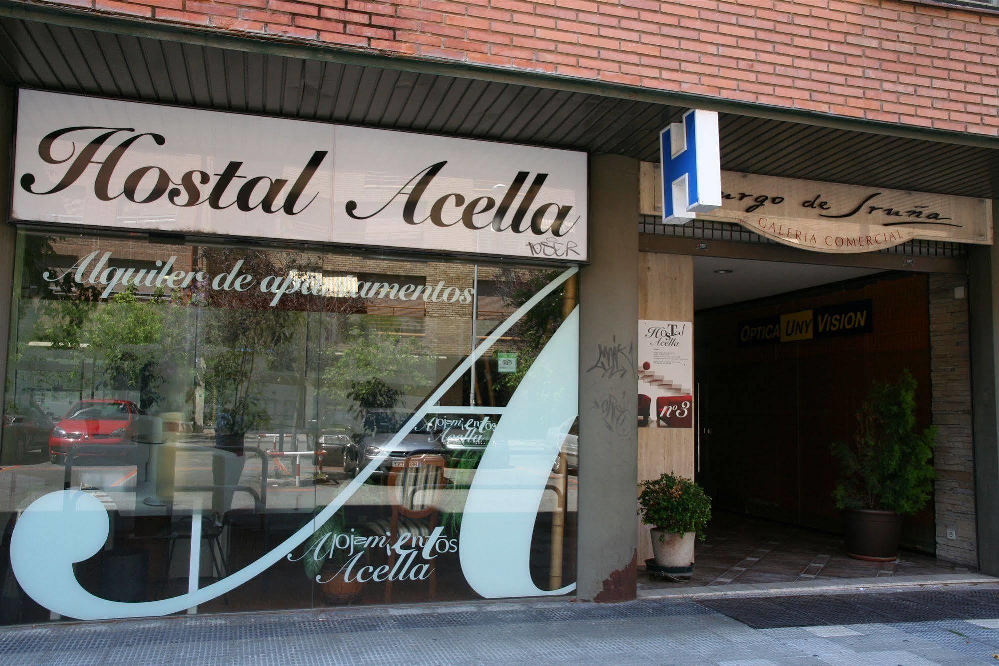 Alojamientos Acella Pamplona Exteriér fotografie